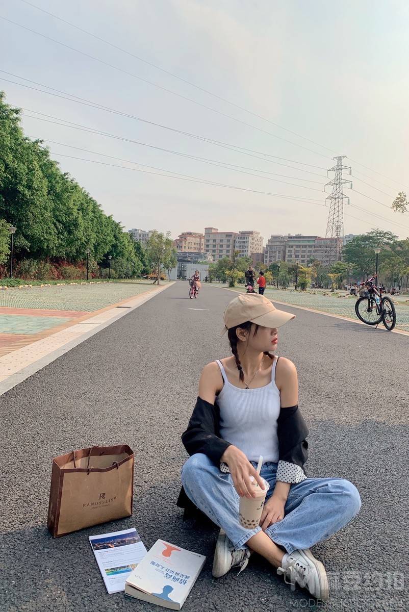 清新模特