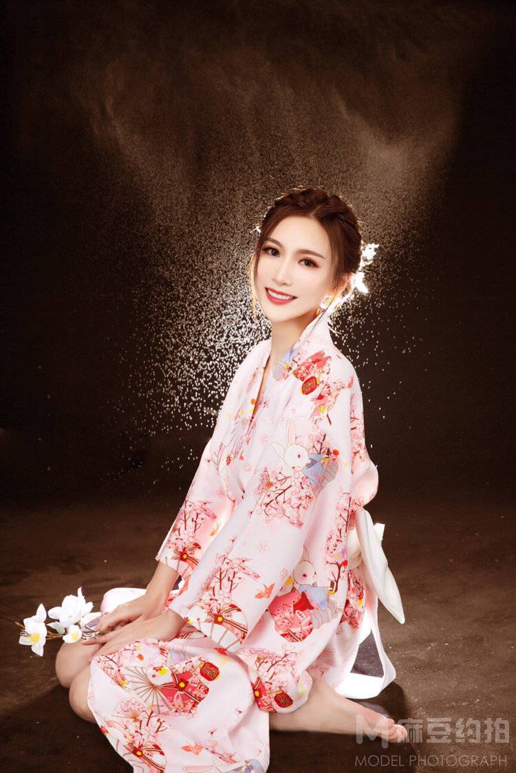 和服模特