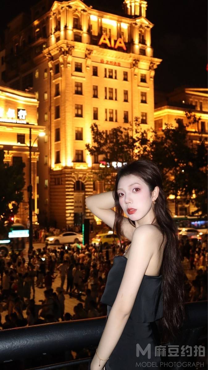 夜景模特