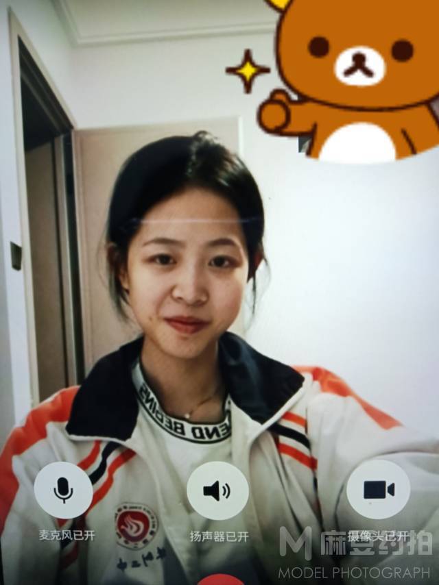 校园模特