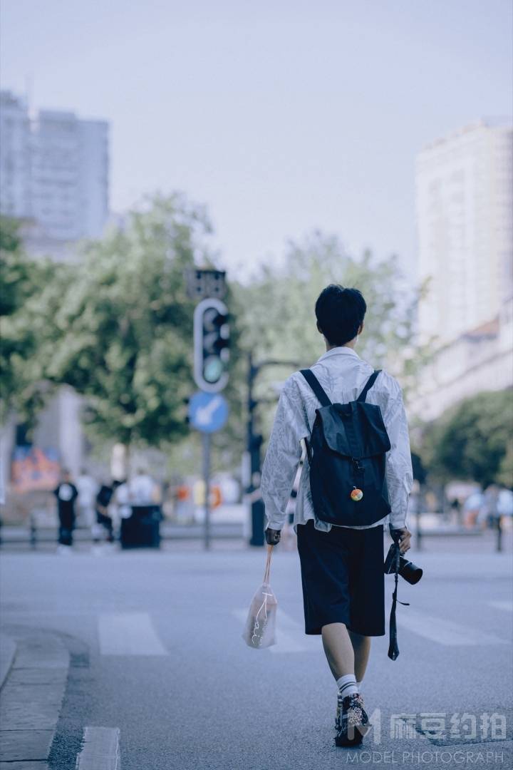 校园模特