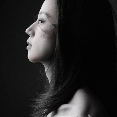 黑白模特