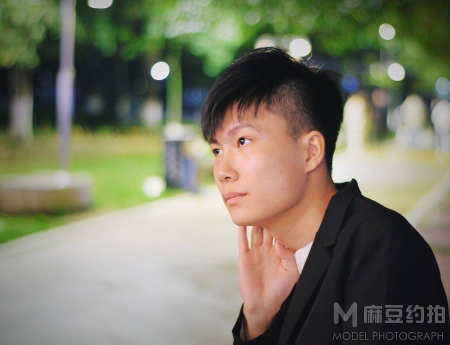 清新模特