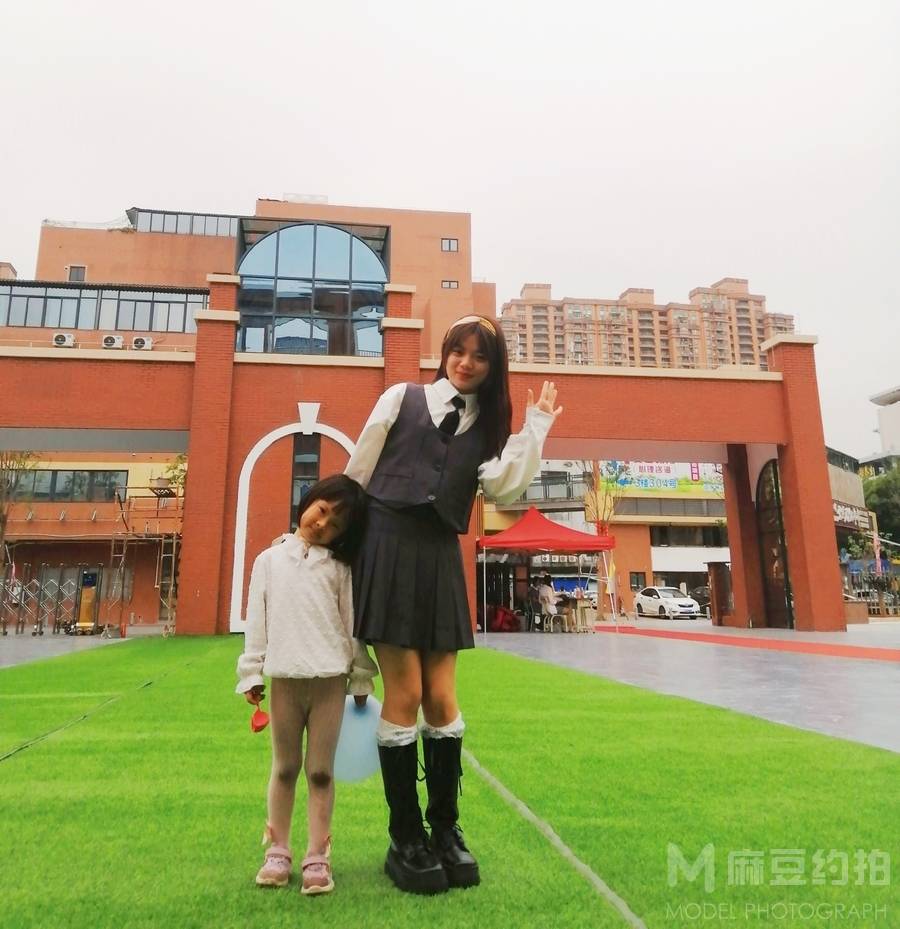 清新模特