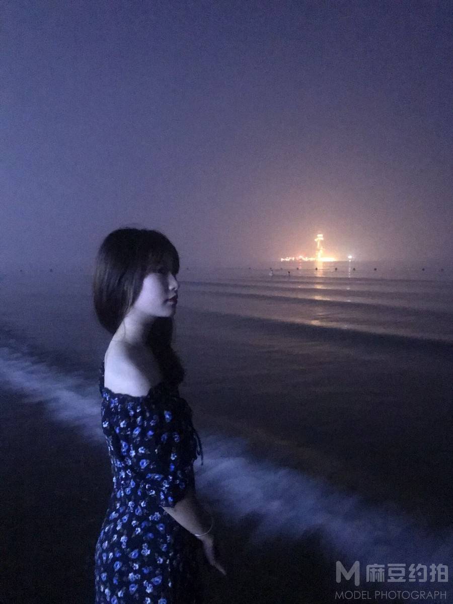夜景模特