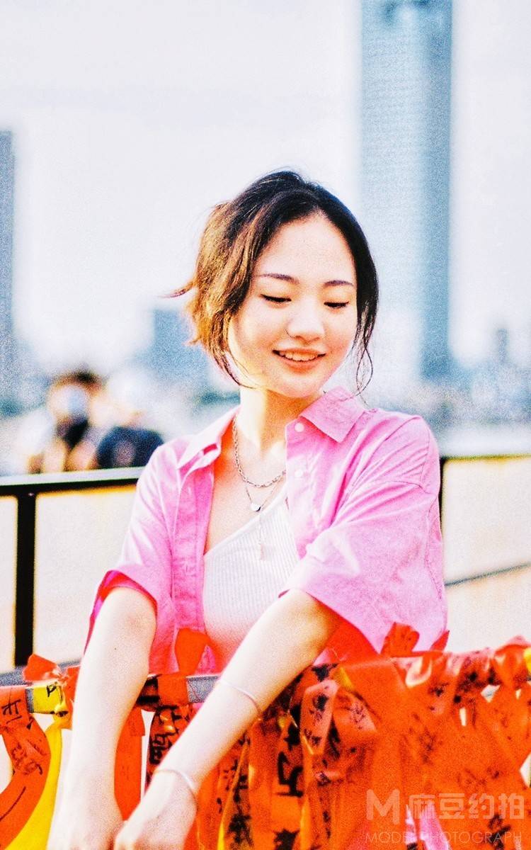 胶片模特