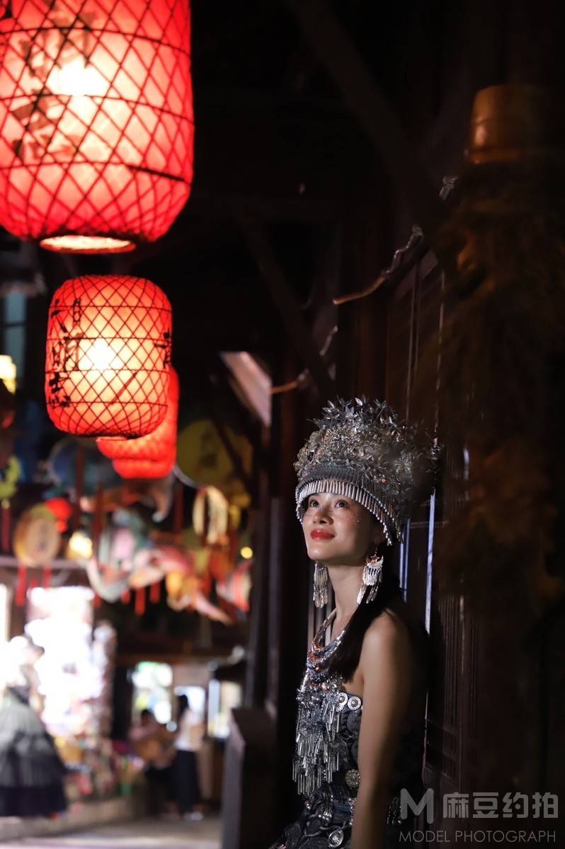 夜景模特