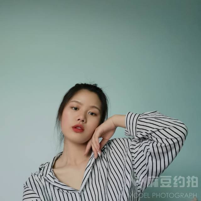 民国模特