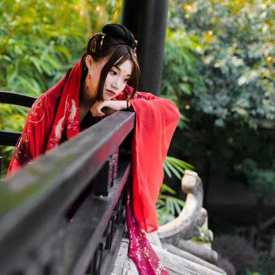 汉服模特