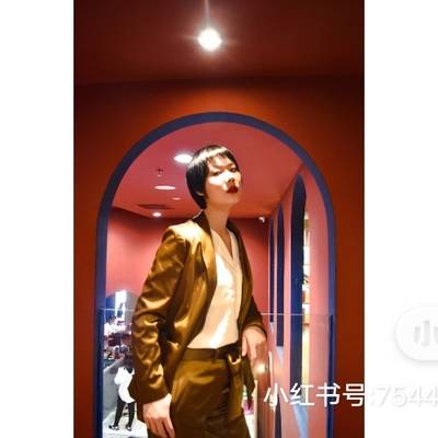 胶片模特
