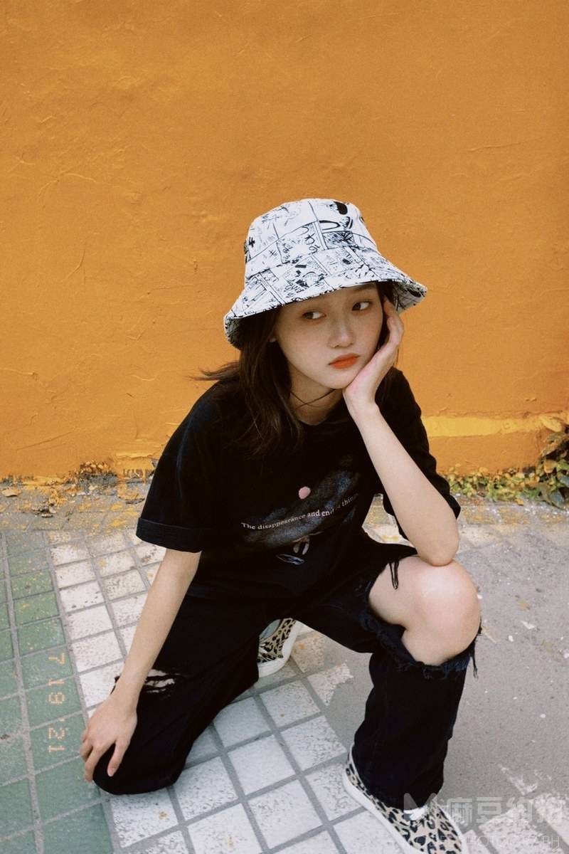 胶片模特