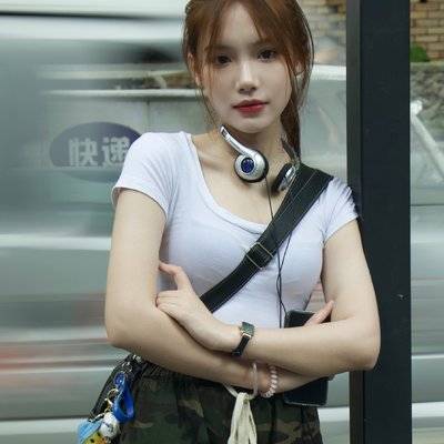 清新模特