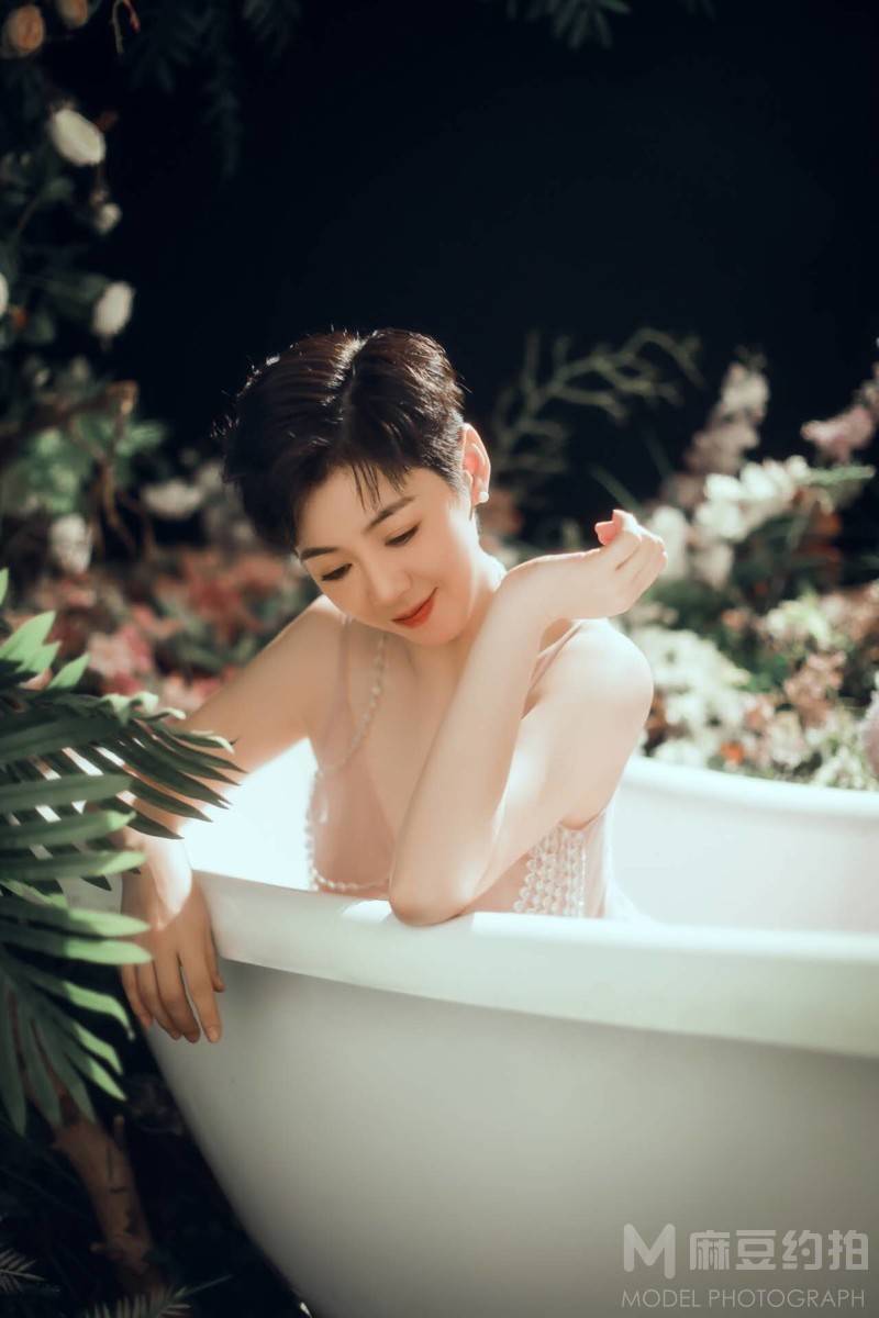 清新模特