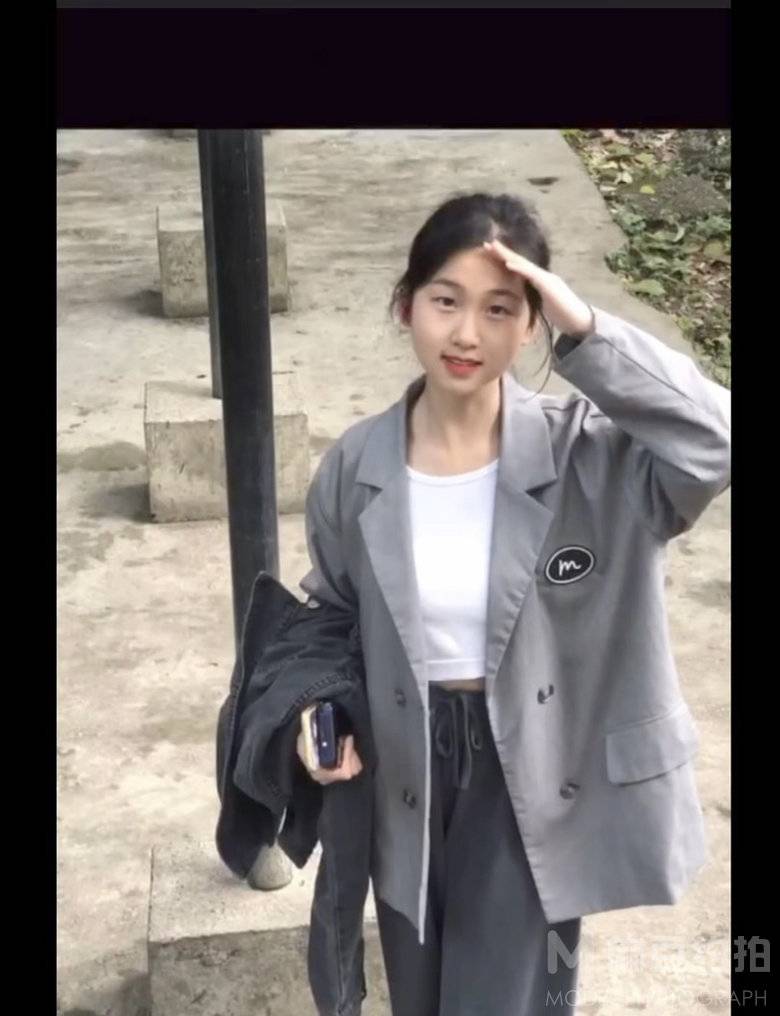 清新模特