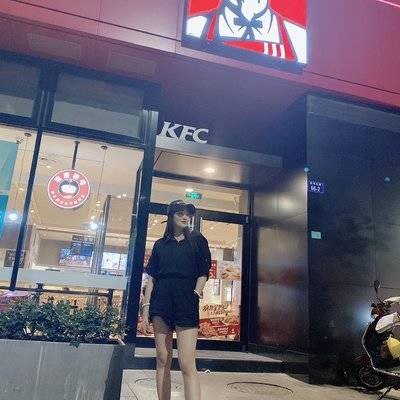 黑白模特