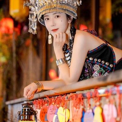 汉服模特