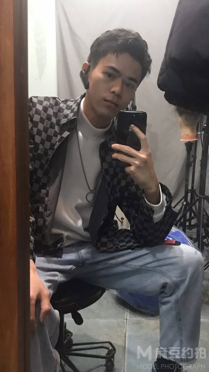 清新模特