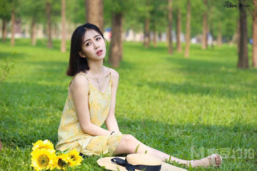 校园模特