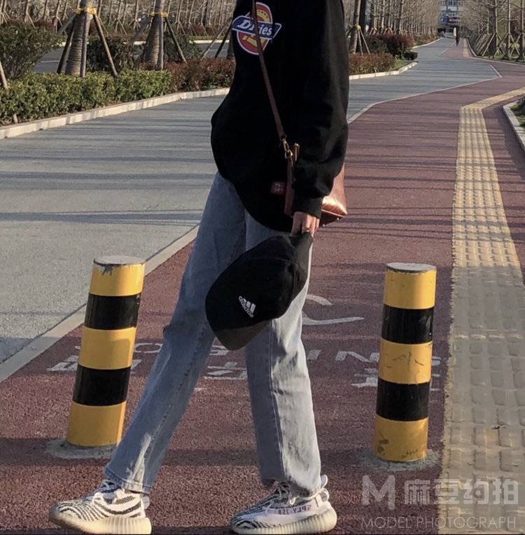 胶片模特