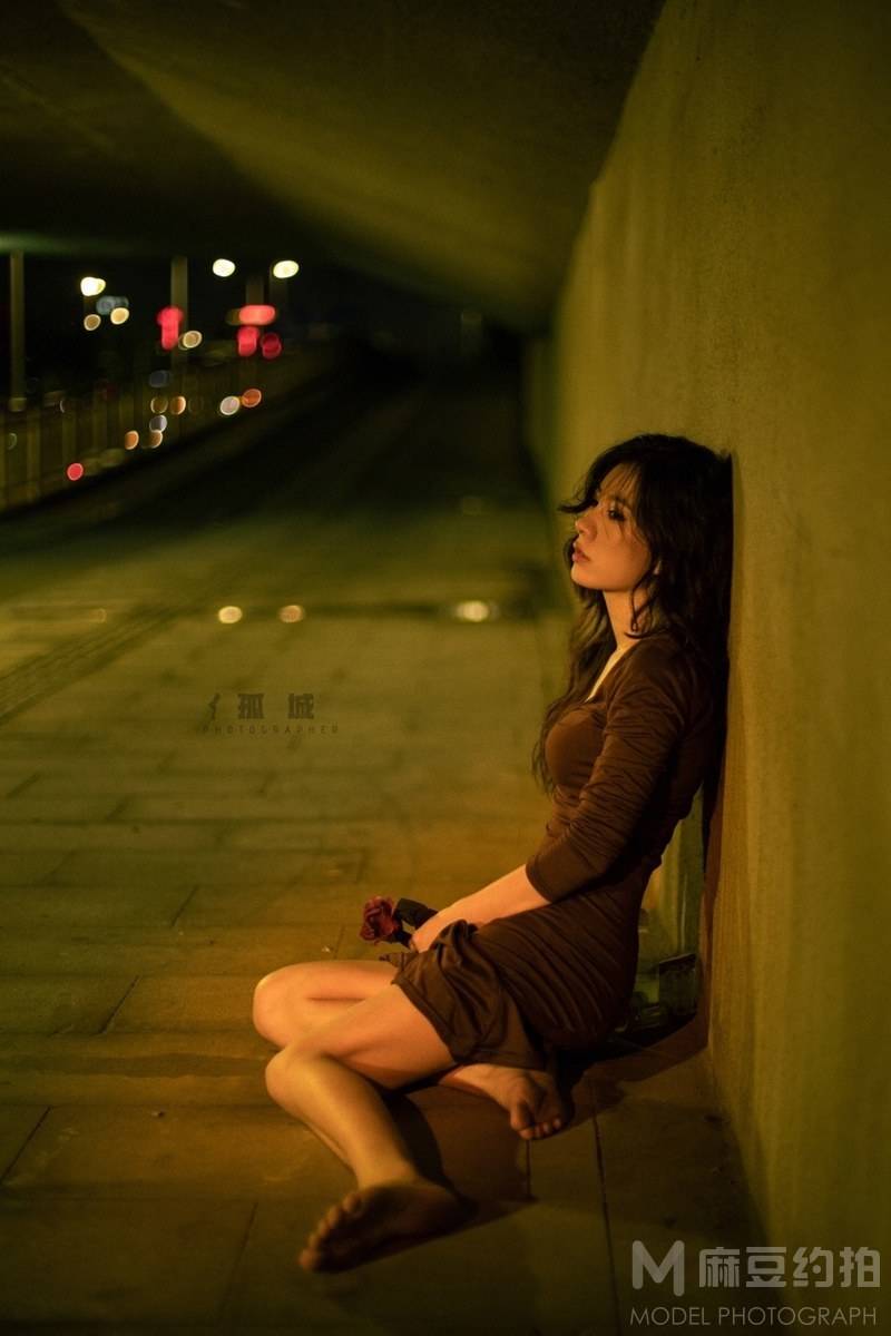 夜景模特