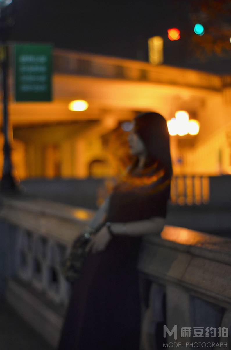 夜景模特