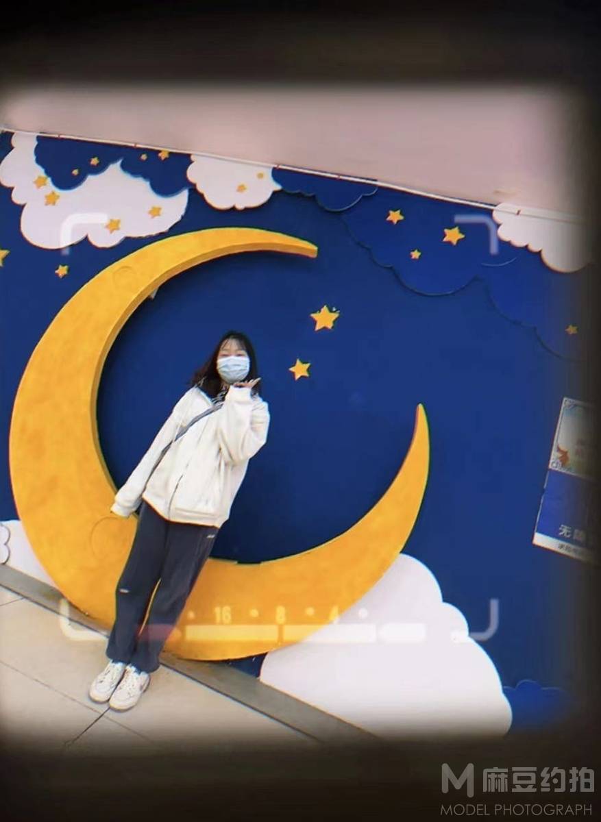清新模特