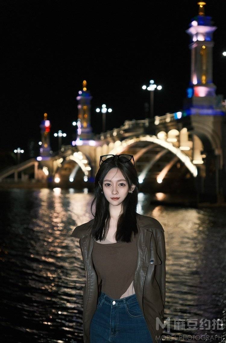 夜景模特