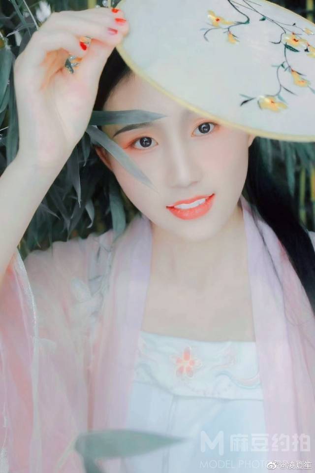 民国模特