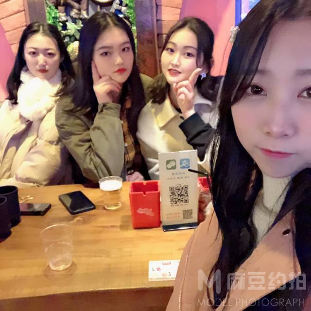 校园模特