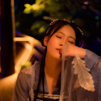汉服模特
