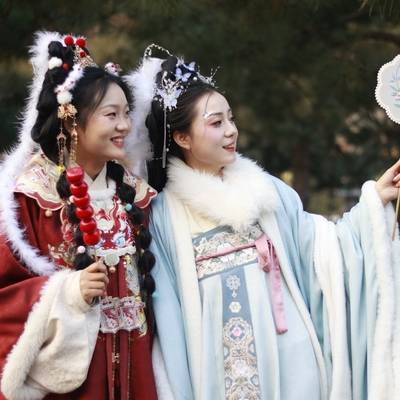 汉服模特