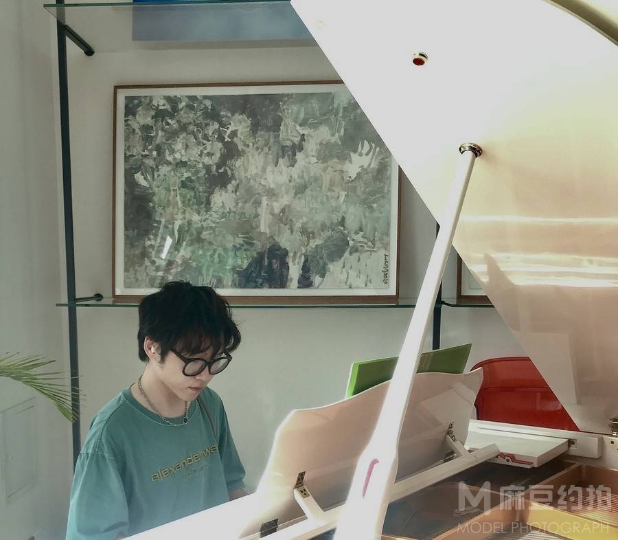 清新模特