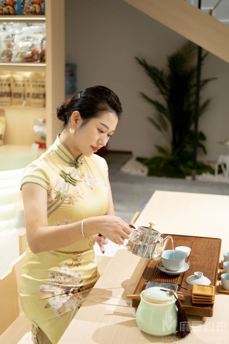 妆容模特