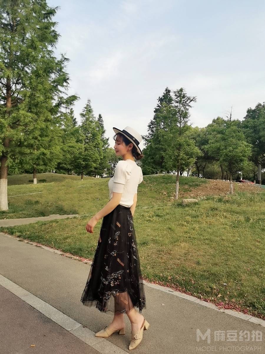 清新模特