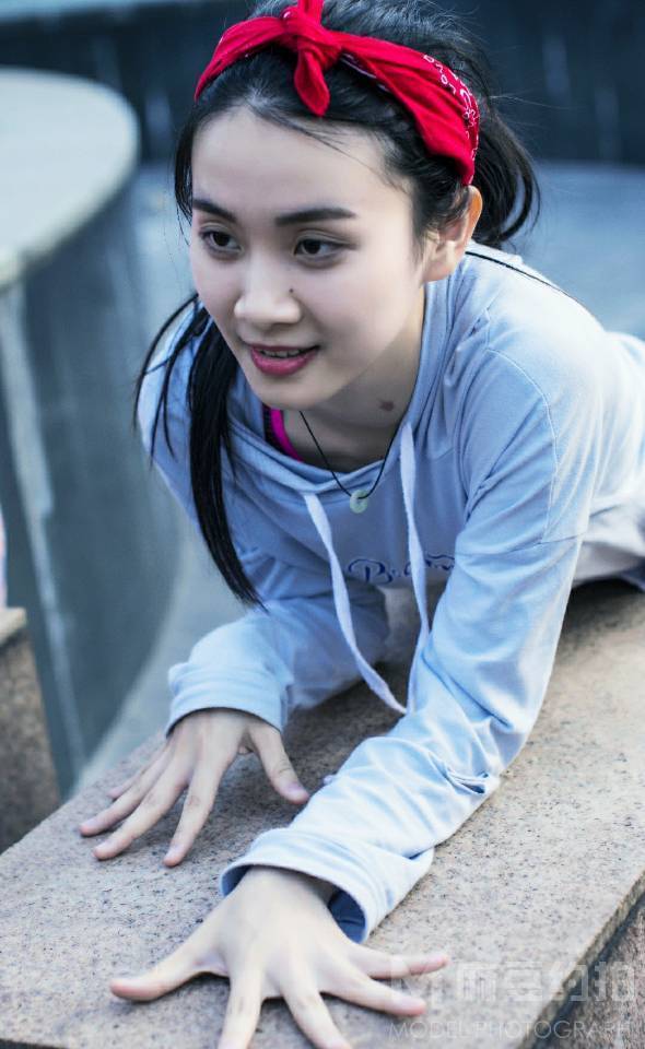 校园模特