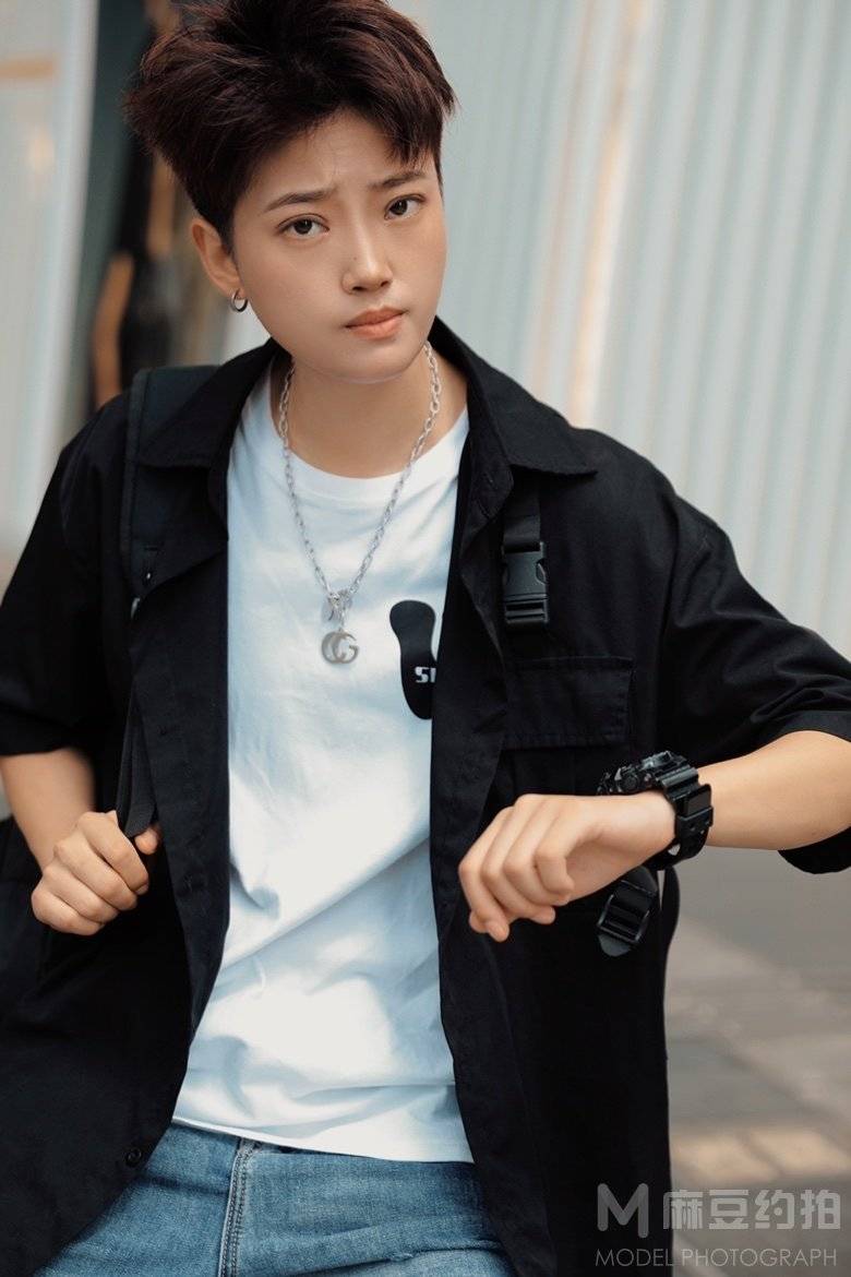 暗黑模特