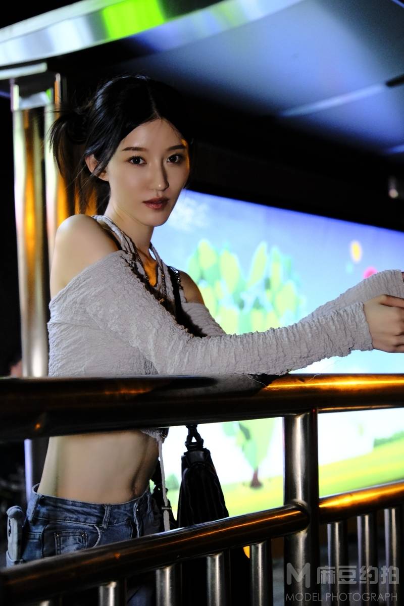 胶片模特