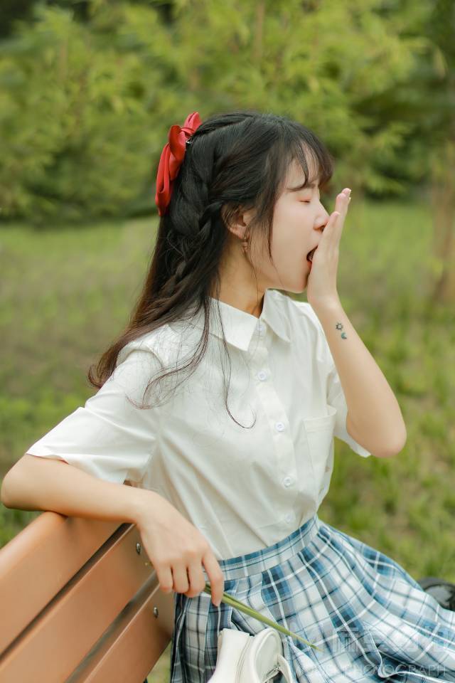 清新模特