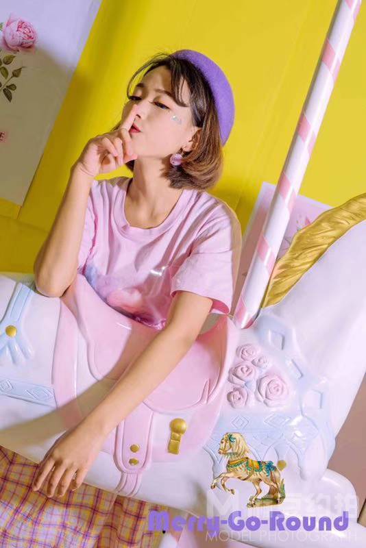 情绪模特