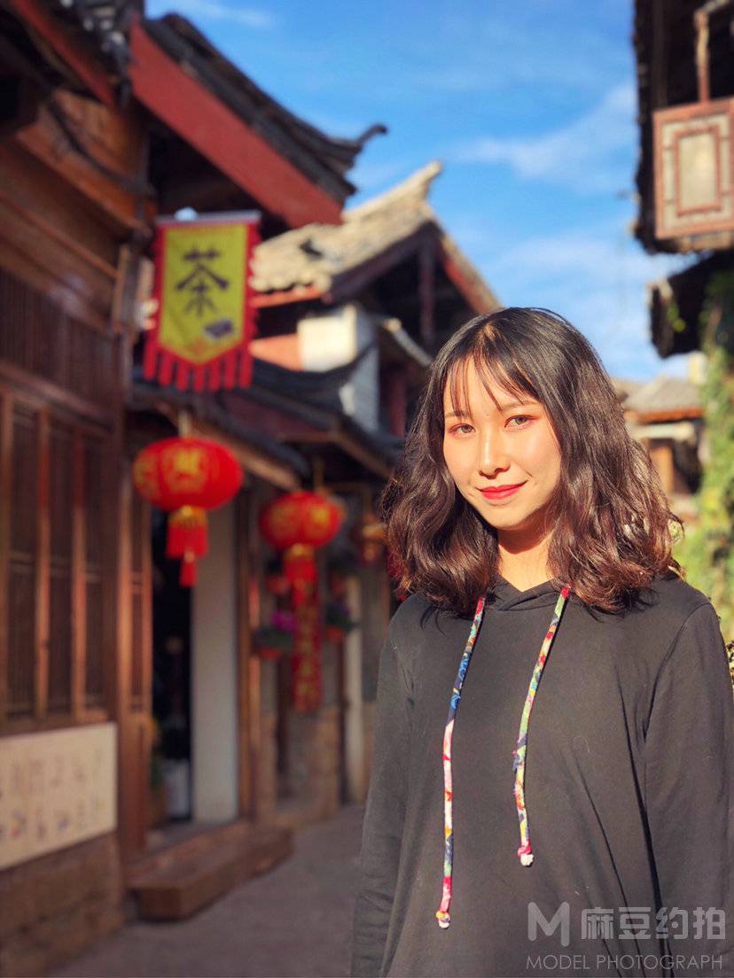 清新模特
