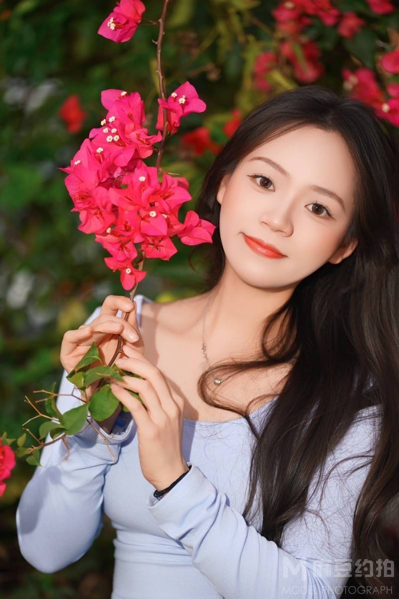 清新模特