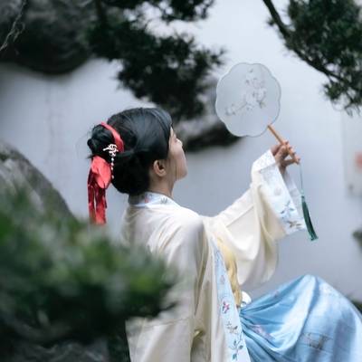 汉服模特