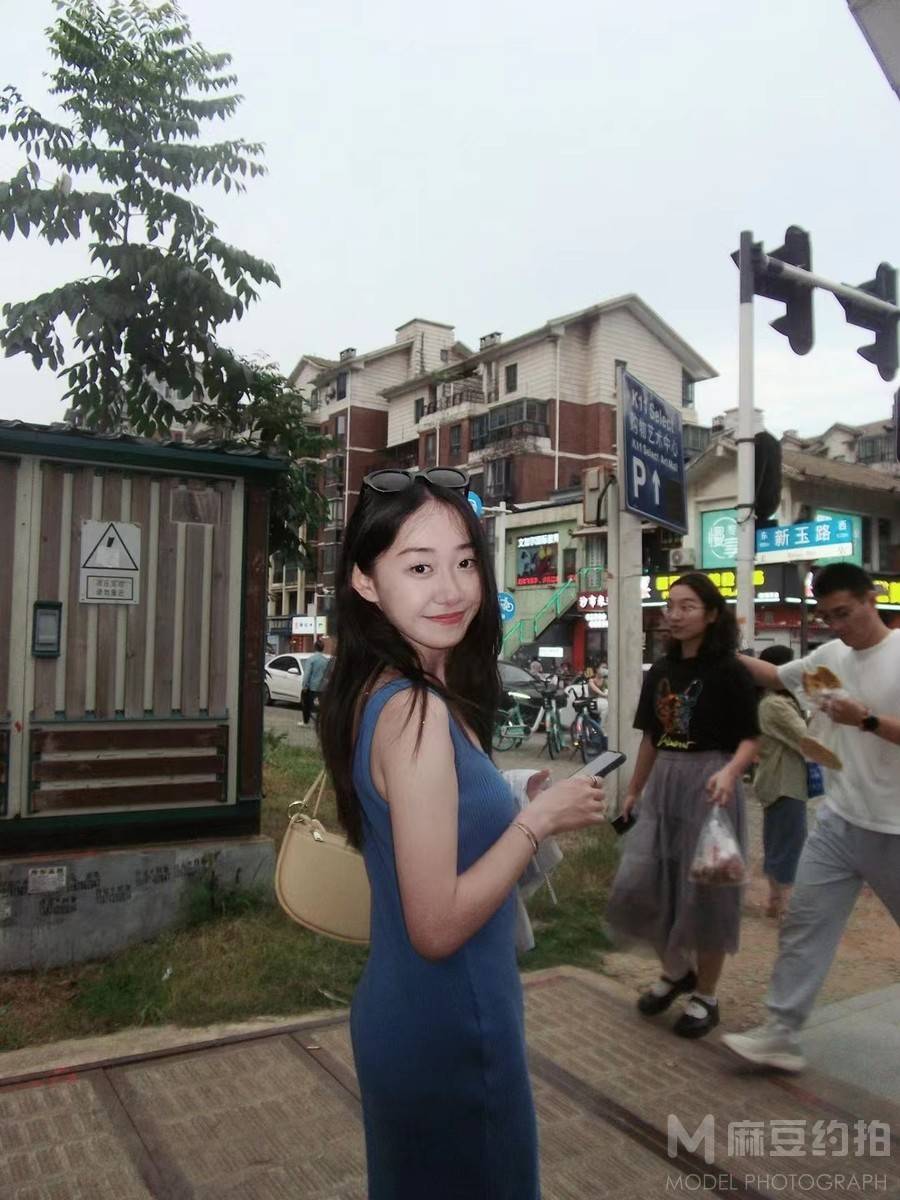 胶片模特