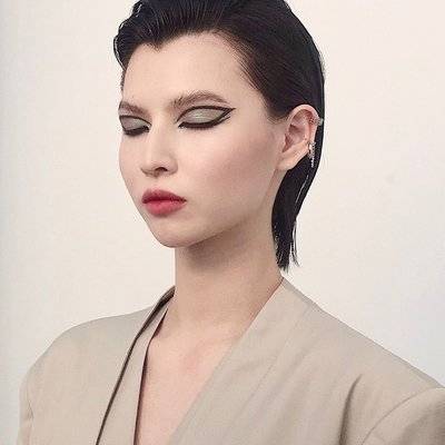 妆容模特