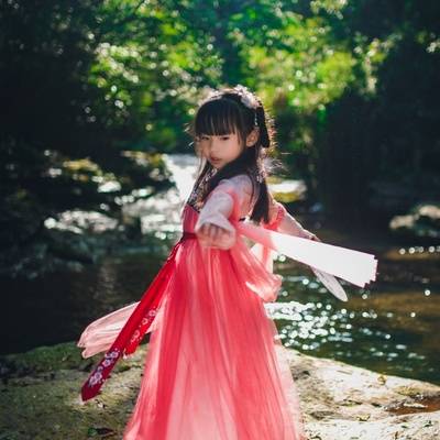 汉服模特