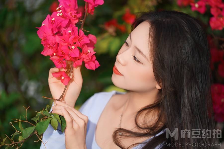 清新模特