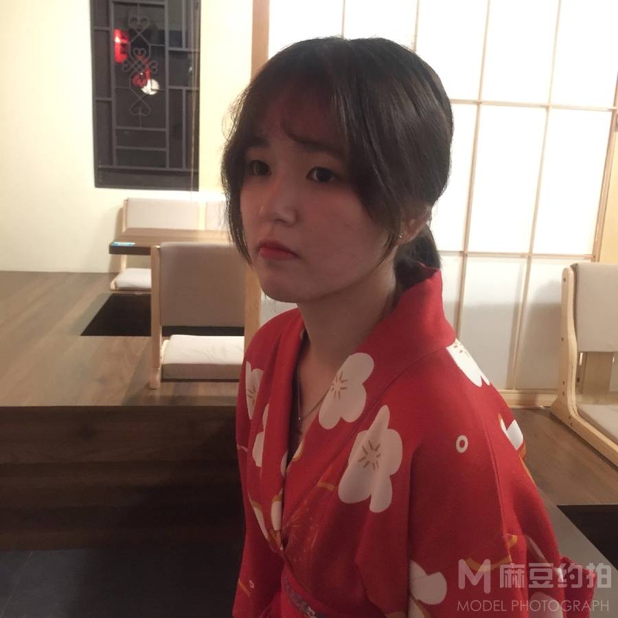 民国模特