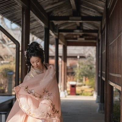 汉服模特