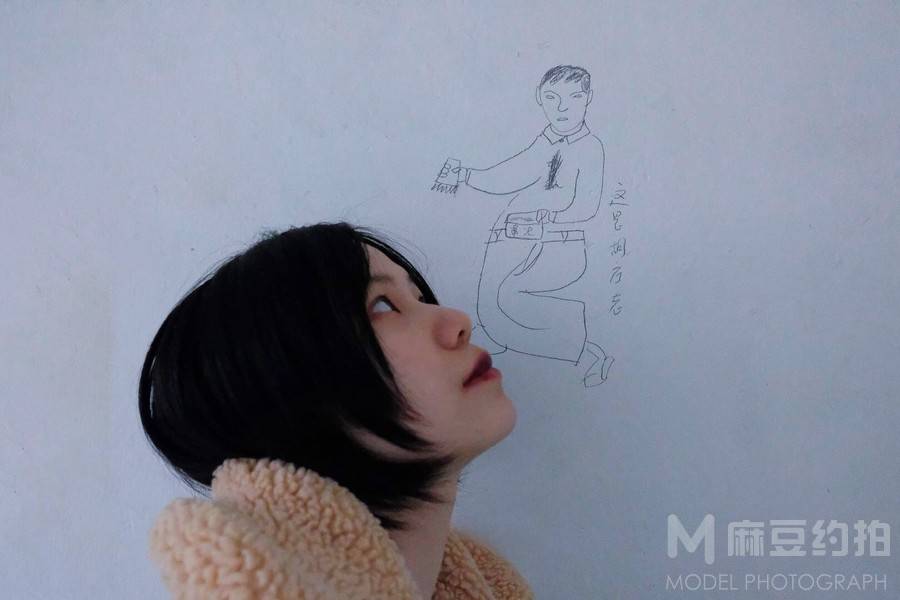 情绪模特