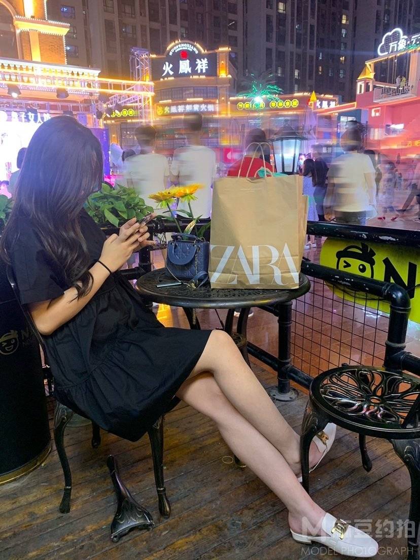 胶片模特